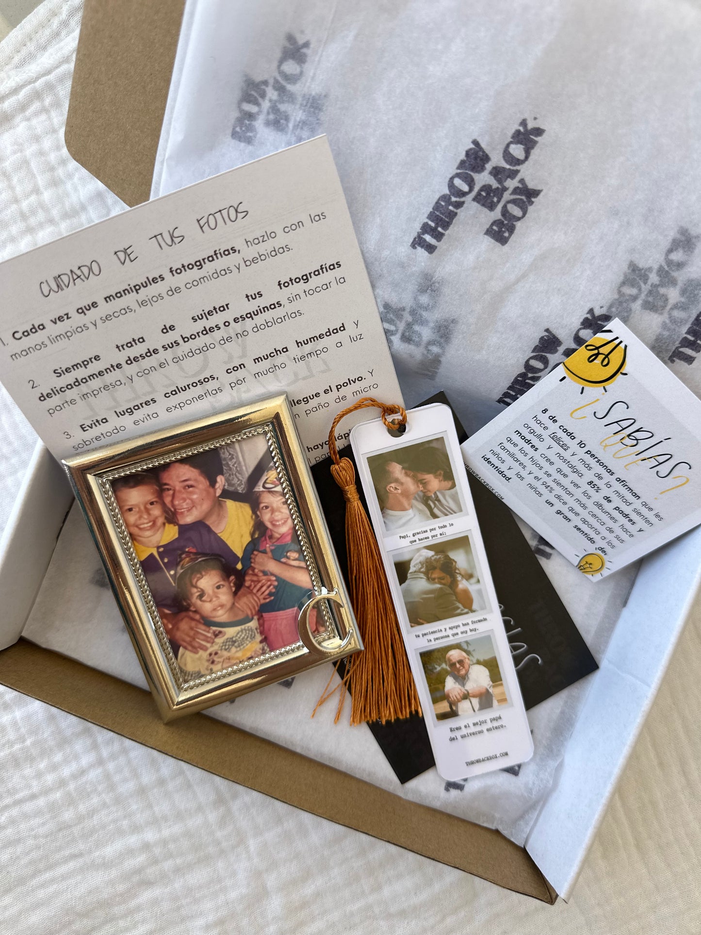 Mini Frame + Bookmark