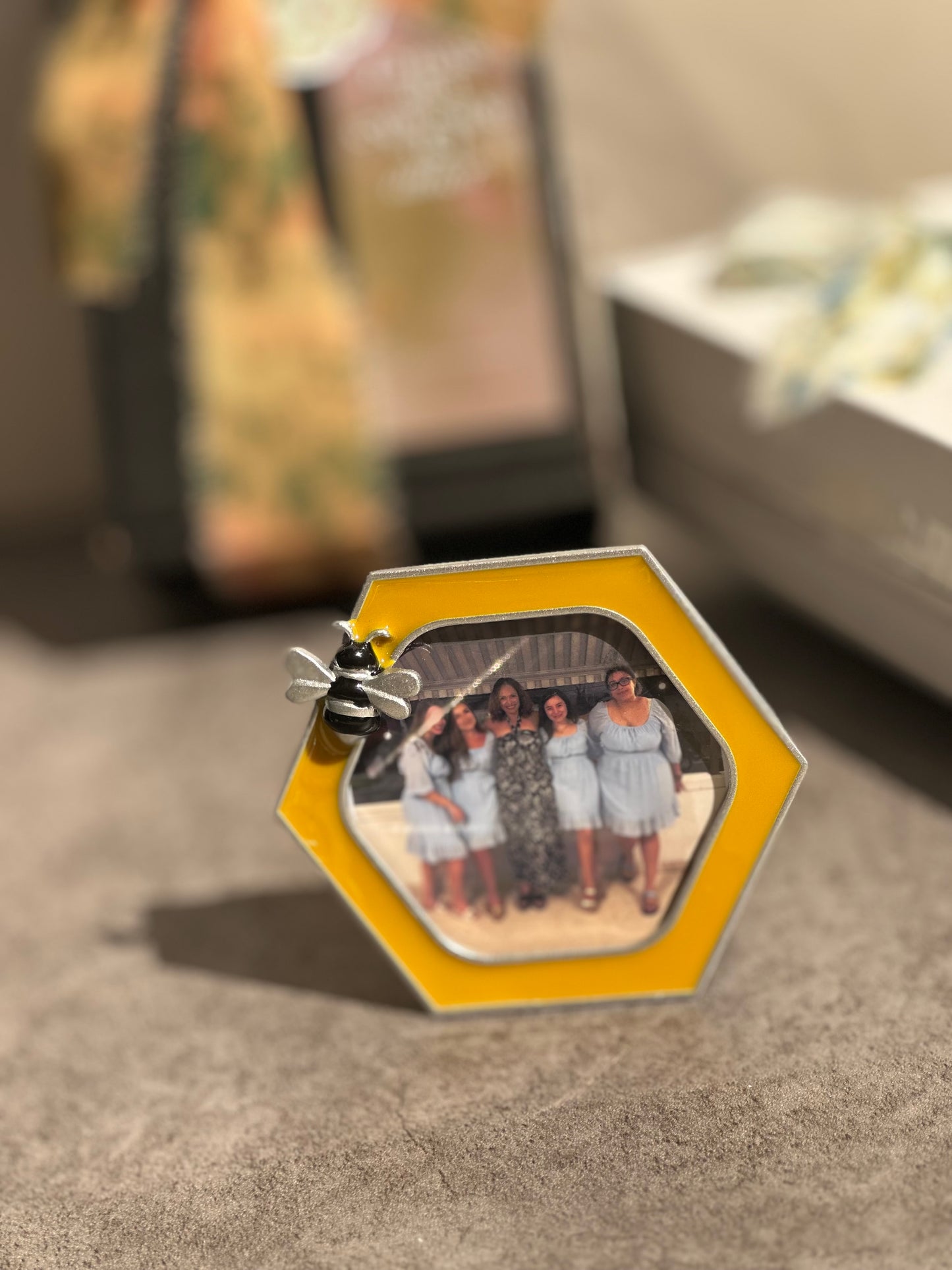 Honey Love Frame