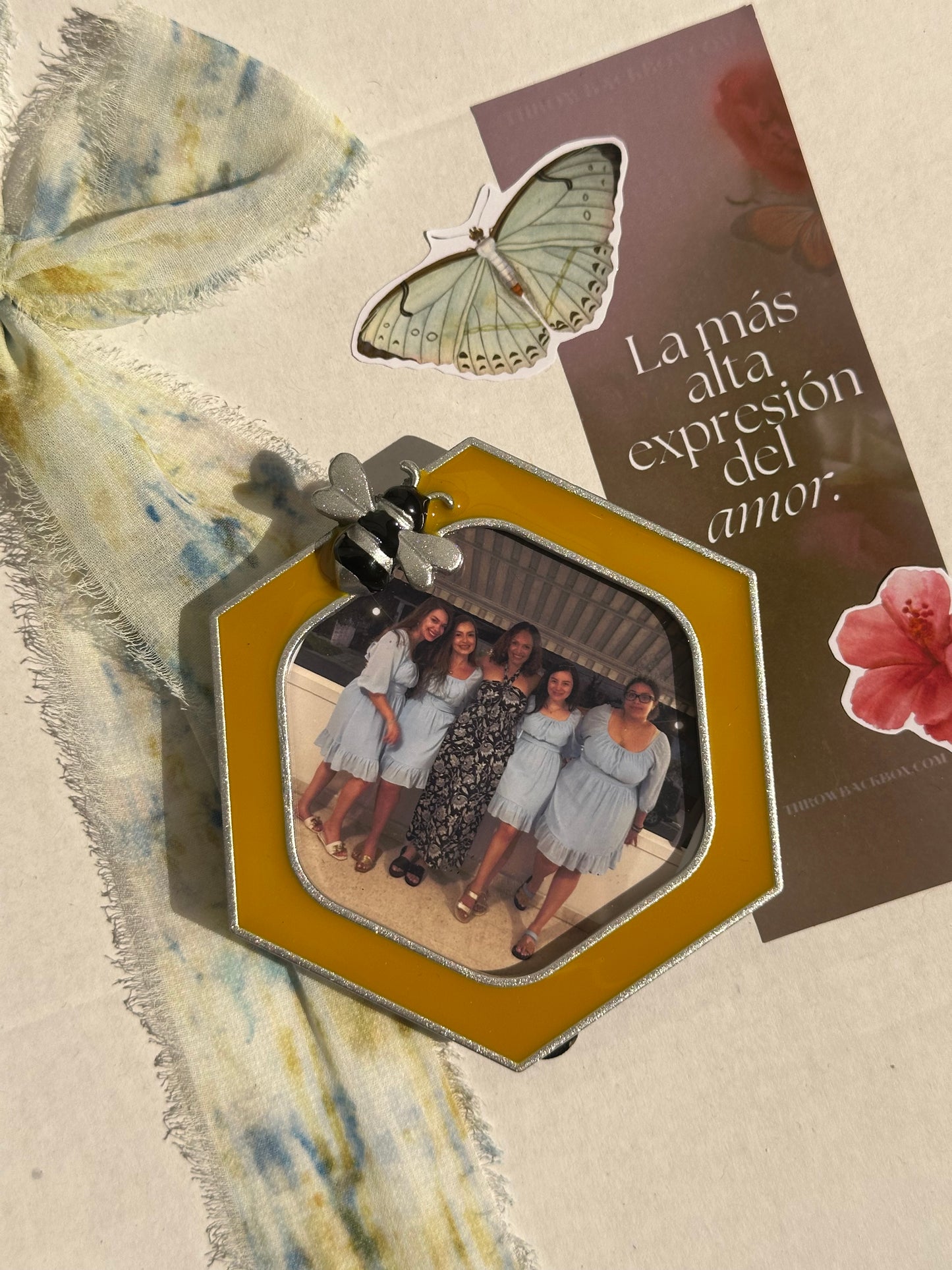 Honey Love Frame