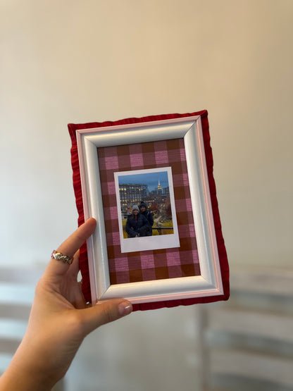 Wavy Frame