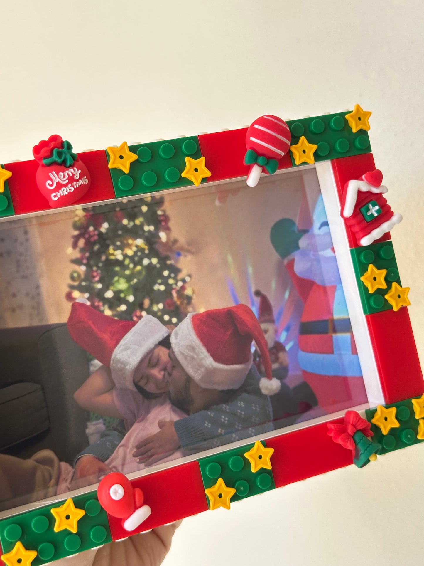 LEGO CHRISTMAS FRAME